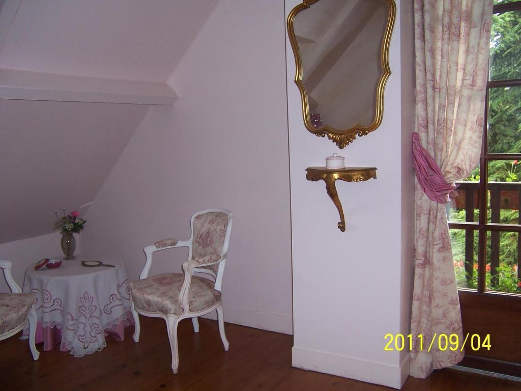 הוילה Sainte-Genevieve-les-Gasny Aux Marguerites חדר תמונה